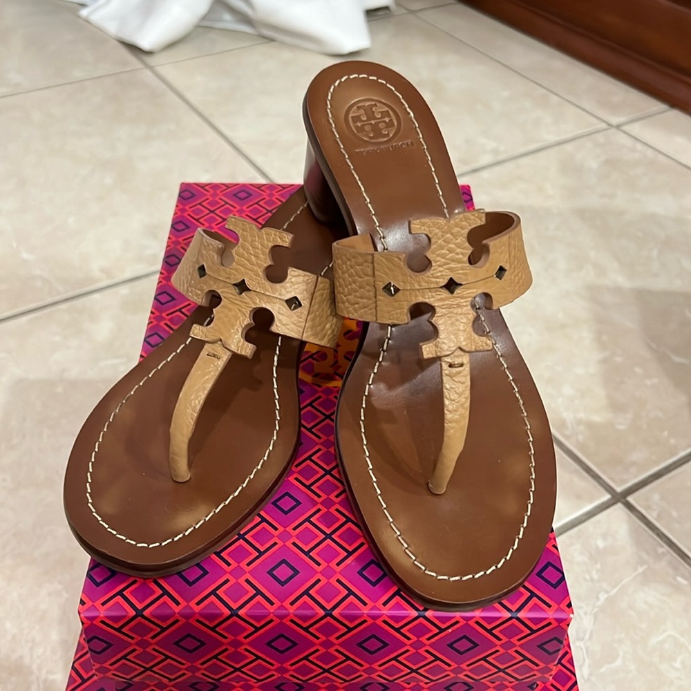 Tory Burch sandals 71/2